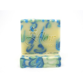 Savon saponifié à froid lotus bleu